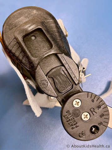 Showing how the bar slides into the boot