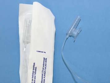 Suction catheter